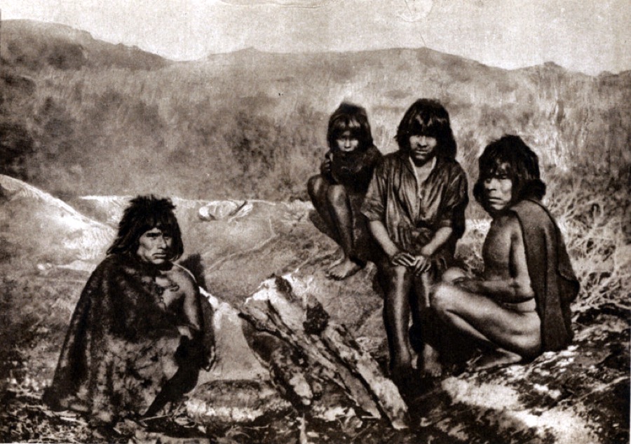 Yámana (Yaghan)